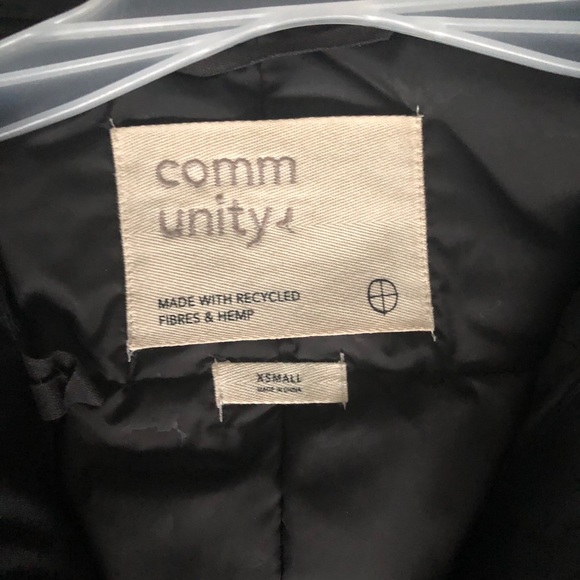 COMMUNITY PARADIGM PARKA - Picture 2 of 4